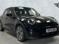 Used Mini Cooper Hatch 113 kW (154 HP) 2025 Black Hatchback