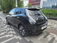 Used Nissan Leaf Tekna 80 kW (109 HP) 2015 Black Hatchback