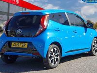 Begagnad Toyota Aygo Trend 72 HK (52 kW) 2019 Blå Halvkombi