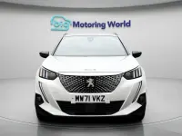 Używany Peugeot e-2008 GT 98 kW (134 KM) 2021 Biały SUV