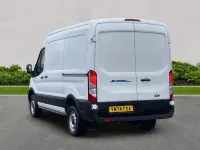 Begagnad Ford E-Transit 197 kW (269 HK) 2024 Vit Van