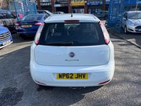 Used Fiat Punto Easy 69 HP (50 kW) 2012 White Hatchback