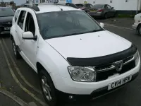 Used Dacia Duster Lauréate 2014 White SUV
