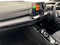 Second-hand VW Golf VIII 150 CP (110 kW) 2025