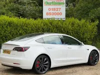 Używany Tesla Model 3 Performance 334 kW (455 KM) 2023 Sedan/Limuzyna
