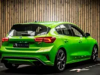 Used Ford Focus Performance Edition 280 HP (205 kW) 2024 Green Hatchback
