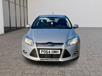 Begagnad Ford Focus 2014 Silver Halvkombi