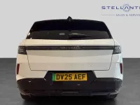 Used Vauxhall Grandland 154 kW (210 HP) 2025 White SUV