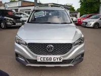 Used MG ZS Exclusive 106 HP (77 kW) 2018 Silver SUV