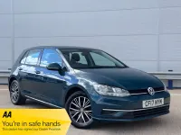 Used VW Golf VII SE 125 HP (91 kW) 2017 Green Hatchback