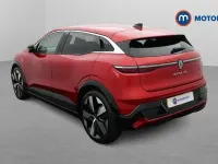 Used Renault Megane E-Tech Komfort 160 kW (218 HP) 2025 Red Hatchback