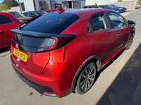 Begagnad Honda Civic SE Plus 2016 Röd Halvkombi