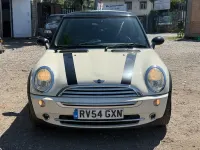 Used Mini Cooper Hatch 2004 White Hatchback