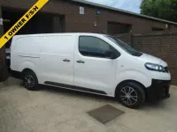Used Vauxhall Vivaro 100 HP (73 kW) 2022 White MPV