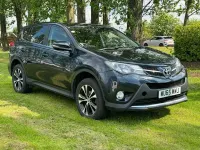 Usado Toyota RAV4 124 HP (91 kW) 2015 Cinzento SUV