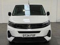 Used Vauxhall Combo S 130 HP (95 kW) 2024 White MPV