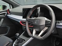 New Seat Arona Black Edition 2025 White SUV