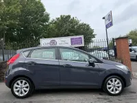 Used Ford Fiesta Zetec 81 HP (59 kW) 2011 Grey Hatchback