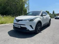 Used Toyota C-HR 122 HP (89 kW) 2017 White SUV