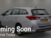 Used Toyota Auris 136 HP (100 kW) 2013 Silver Estate