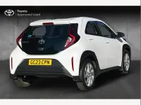 Used Toyota Aygo X PURE 72 HP (52 kW) 2023 White SUV