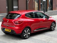 Used Renault Clio IV Dynamique 2016 Red Hatchback