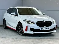 Begagnad BMW 128 Comfort Edition 265 HK (194 kW) 2023 Vit Halvkombi