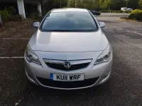Used Vauxhall Astra 140 HP (102 kW) 2011 Silver Hatchback