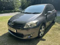 Used Toyota Auris SR 132 HP (97 kW) 2012 Grey Hatchback