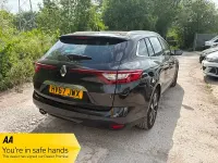 Usado Renault Mégane GrandTour Dynamique 110 HP (80 kW) 2017 Preto Carrinha
