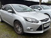 Used Ford Focus Zetec 115 HP (84 kW) 2012 Silver Hatchback