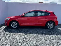 Used Ford Focus Zetec 100 HP (73 kW) 2019 Red Hatchback