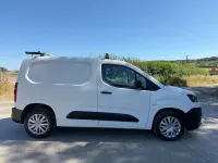 Used Peugeot Partner 131 HP (96 kW) 2021 White MPV