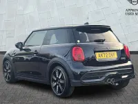Używany Mini Cooper S Exclusive 176 KM (129 kW) 2022 Czarny Hatchback