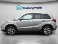 Begagnad Suzuki Vitara SZ-T 129 HK (94 kW) 2023 Grå SUV