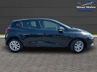Used Renault Clio Play 90 HP (66 kW) 2017 Black Hatchback