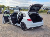 Used Audi A3 Sportback Sport 122 HP (89 kW) 2014 White Hatchback