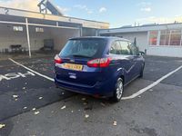 Usado Ford Grand C-Max Zetec 120 HP (88 kW) 2016 Azul Monovolume