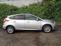 Used Ford Focus Zetec 125 HP (91 kW) 2017 Silver Hatchback