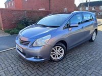 Used Toyota Verso 2010 Blue MPV