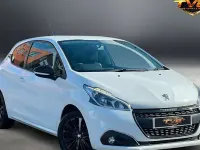 Used Peugeot 208 82 HP (60 kW) 2017 White Hatchback