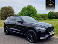 Second-hand Jaguar F-Pace Chequered Flag 180 CP (132 kW) 2020 Negru SUV
