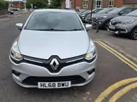 Used Renault Clio Iconic 90 HP (66 kW) 2019 Silver Hatchback