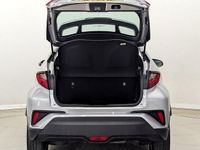 Usado Toyota C-HR 122 HP (89 kW) 2022 Prateado SUV