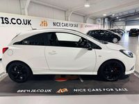 Used Vauxhall Corsa Edition 70 HP (51 kW) 2015 White Hatchback