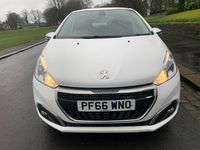 Used Peugeot 208 Allure 2016 White Hatchback