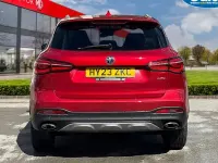Begagnad MG HS Exclusive 162 HK (119 kW) 2023 Röd SUV