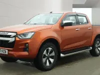 Used Isuzu D-Max 163 HP (119 kW) 2021 Orange Pickup