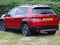 Used Peugeot 2008 Allure 82 HP (60 kW) 2018 Red SUV