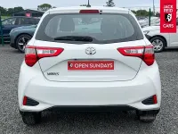 Used Toyota Yaris 107 HP (78 kW) 2019 White Hatchback